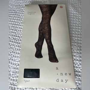 a new day Fashion Tights - NWT